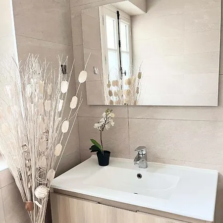 A Detruire 25 - Ne Pas Utiliser Apartment